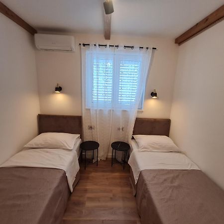 Apartment Mariniva Kaštela Εξωτερικό φωτογραφία