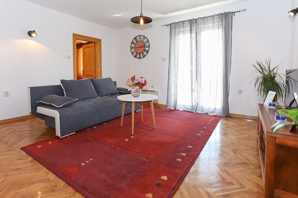 Apartment Mariniva Kaštela Εξωτερικό φωτογραφία