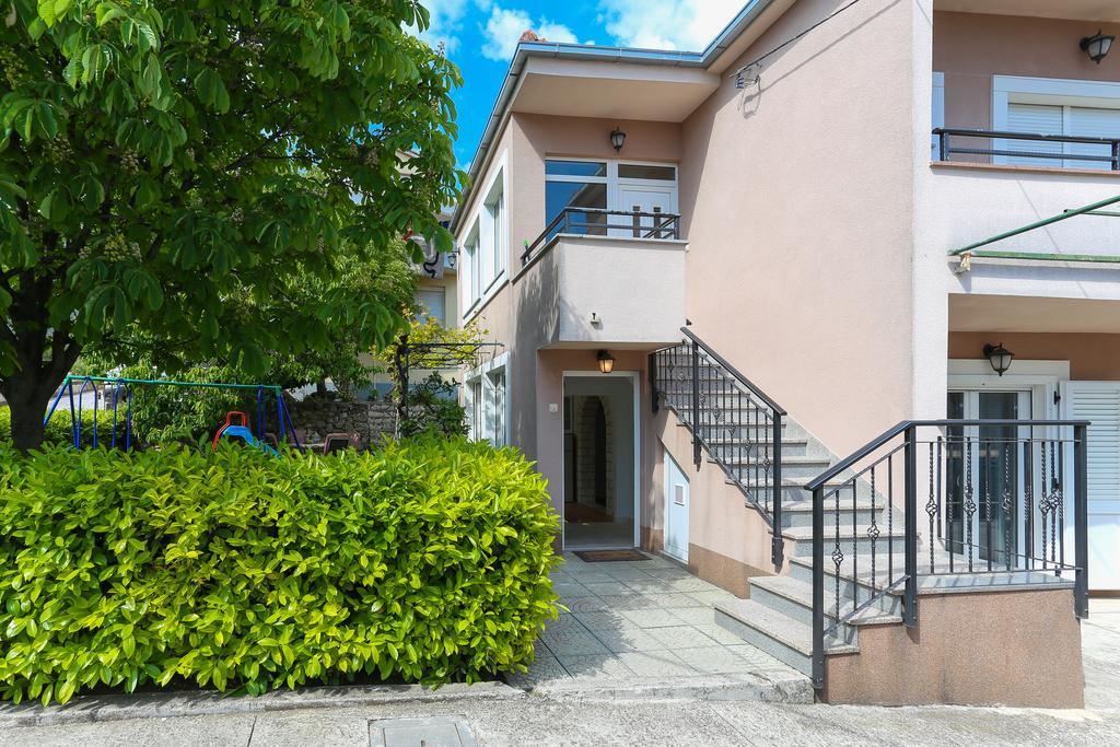 Apartment Mariniva Kaštela Εξωτερικό φωτογραφία