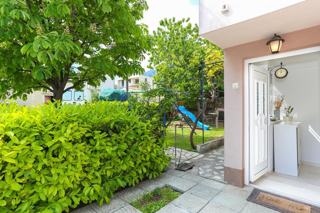 Apartment Mariniva Kaštela Εξωτερικό φωτογραφία